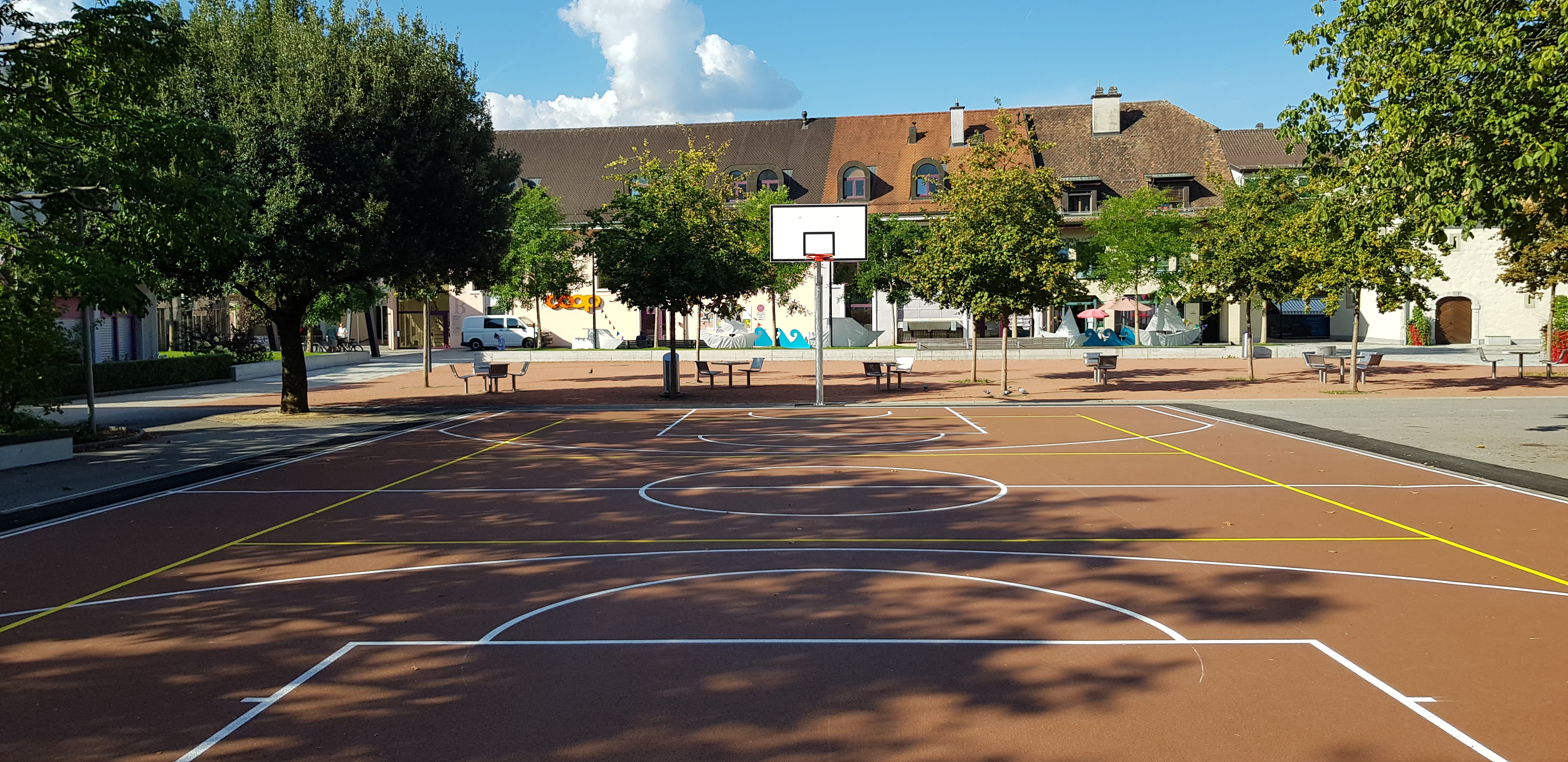 La TourdePeilz Cour du Collège des Marronniers Realsport