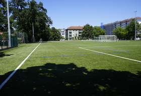 Terrain de football de Trembley