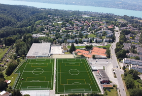 KÜSNACHT - Sportanlage Fallacher