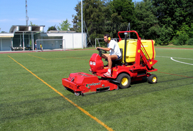 Entretien football turf 02