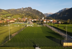 Terrain de football naturel