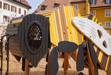 chaux de fond place jeux realsport abeille