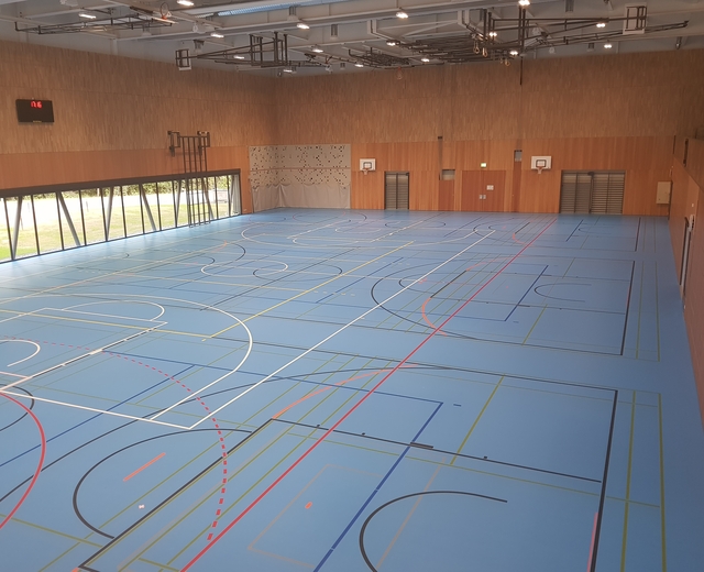 Salle omnisports triple