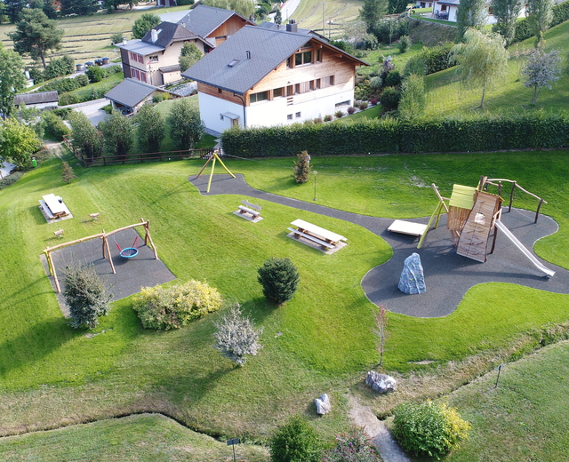 Place de jeux de Bluche