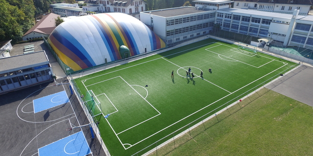 Versoix - Collège du Léman - Terrain de Football synthétique