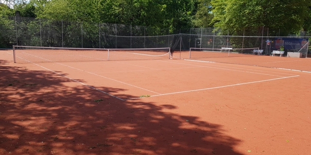 Tennis Club