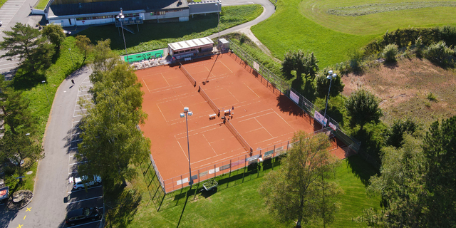 Moutier Tennis Red Plus