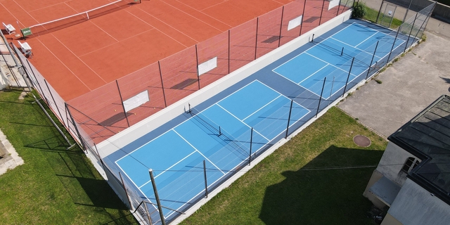 Pickelball